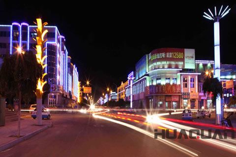 『隨華全，觀天下』 ——走進突泉