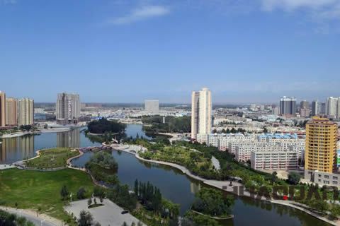 跨越絲路千年滄桑 華全800千瓦機組抵達(dá)白水城