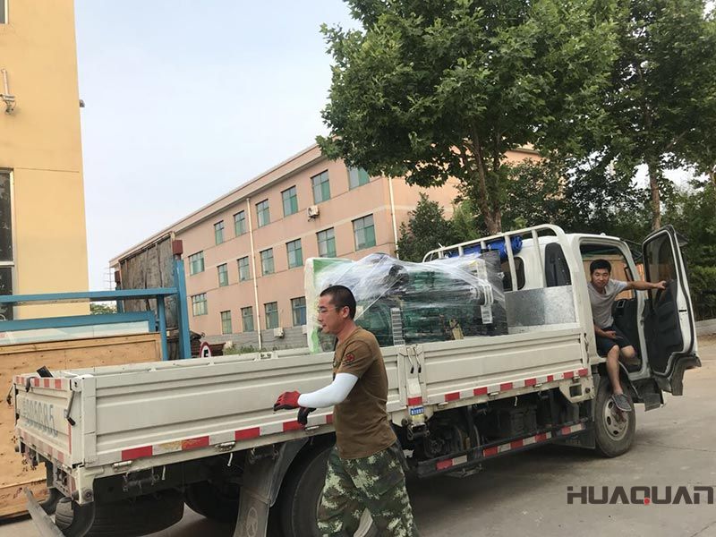 海南省五指山的一臺HQ30GF標配柴油發電機組在6.25號發貨了