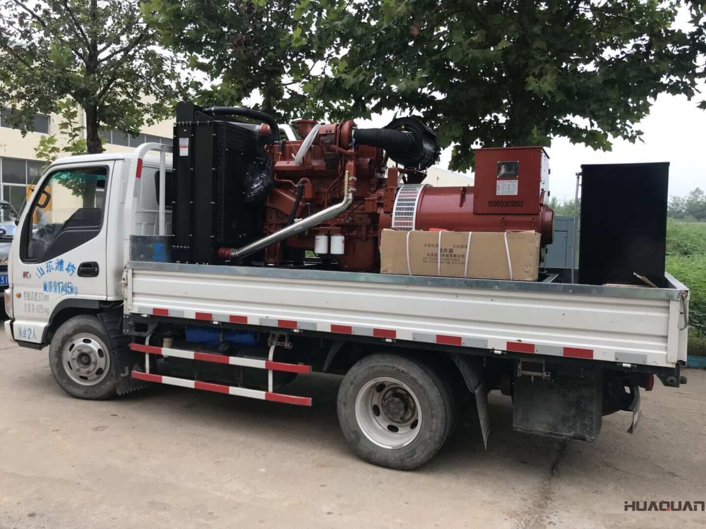 一臺(tái)400kw自動(dòng)化型柴油發(fā)電機(jī)組于9月10日發(fā)往吉林