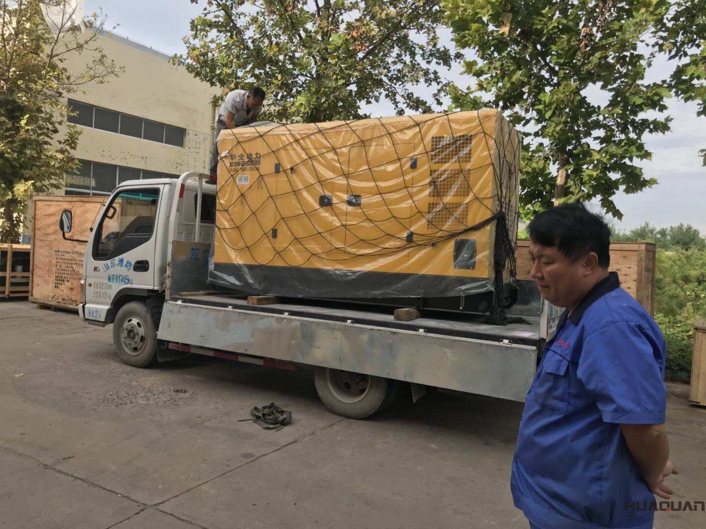 一臺30kw靜音箱型柴油發(fā)電機組于9月16日發(fā)往天津