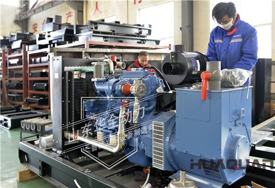 大雪紛飛慶來年，加緊生產(chǎn)迎新年，華全發(fā)電機(jī)組有序生產(chǎn)中