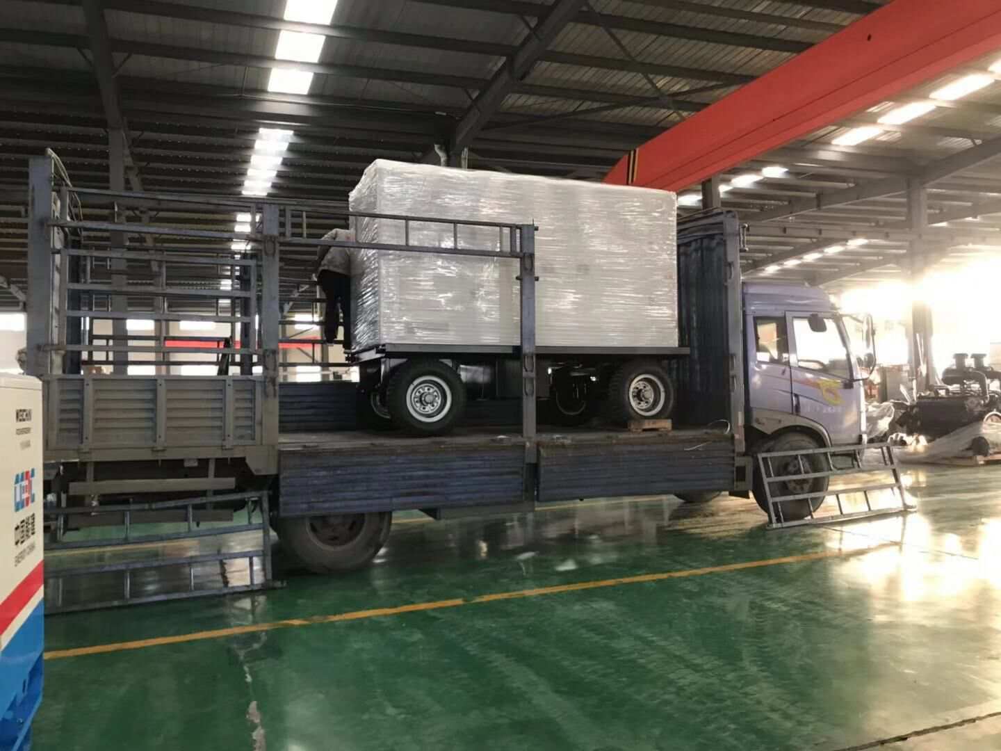 山東省李先生從華全動(dòng)力采購(gòu)的400kw靜音型柴油發(fā)電機(jī)組已于1月17日順利發(fā)往目的地