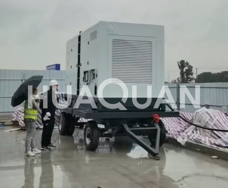 馬來西亞700KW移動式發(fā)電機組電站項目